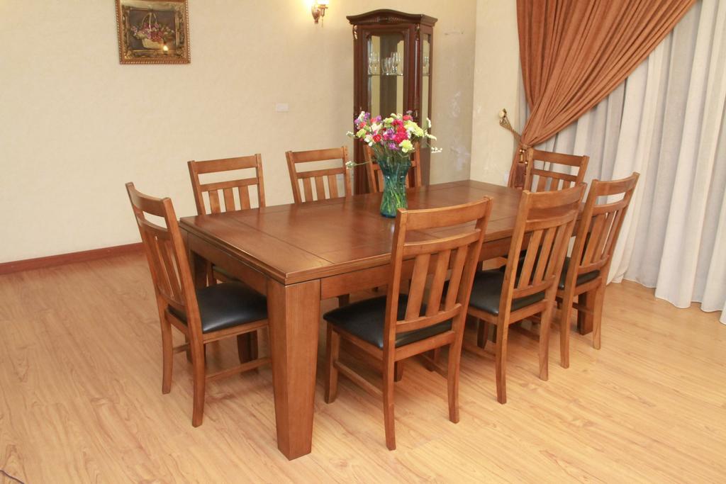 Solmile Family Guest House Adis Abeba Exterior foto
