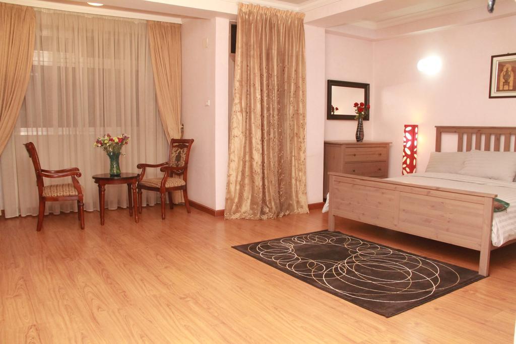 Solmile Family Guest House Adis Abeba Exterior foto